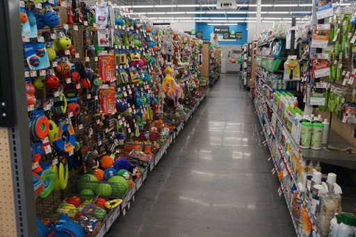 Pet Supply Store «Pet Supplies Plus», reviews and photos, 21703 Village Lakes Shopping Center Dr, Land O Lakes, FL 34639, USA