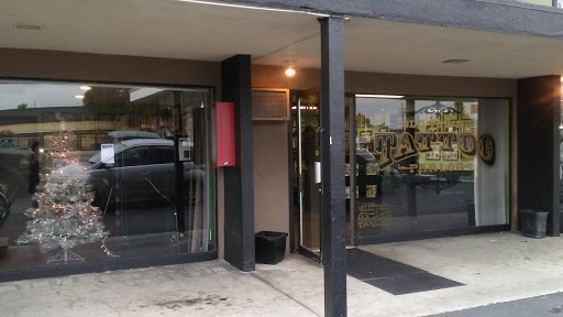 Tattoo Shop «Old Towne Tattoo Parlor», reviews and photos, 722 W Chapman Ave, Orange, CA 92868, USA