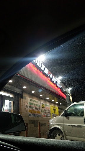 Liquor Store «Huron Liquor Shop», reviews and photos, 140 E Huron St, Pontiac, MI 48342, USA