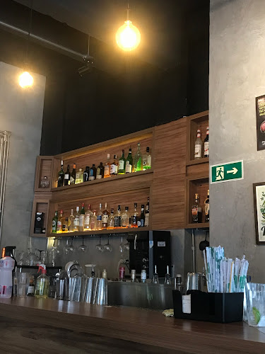 Old Bar e Gastronomia