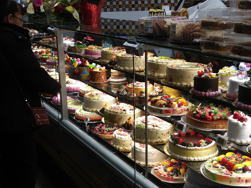 Supermarket «Cermak Fresh Produce», reviews and photos, 4000 W Diversey Ave, Chicago, IL 60639, USA