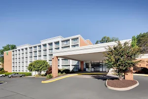 Holiday Inn Charlottesville-Univ Area, an IHG Hotel image