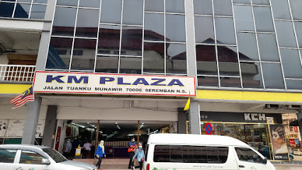 KM Plaza
