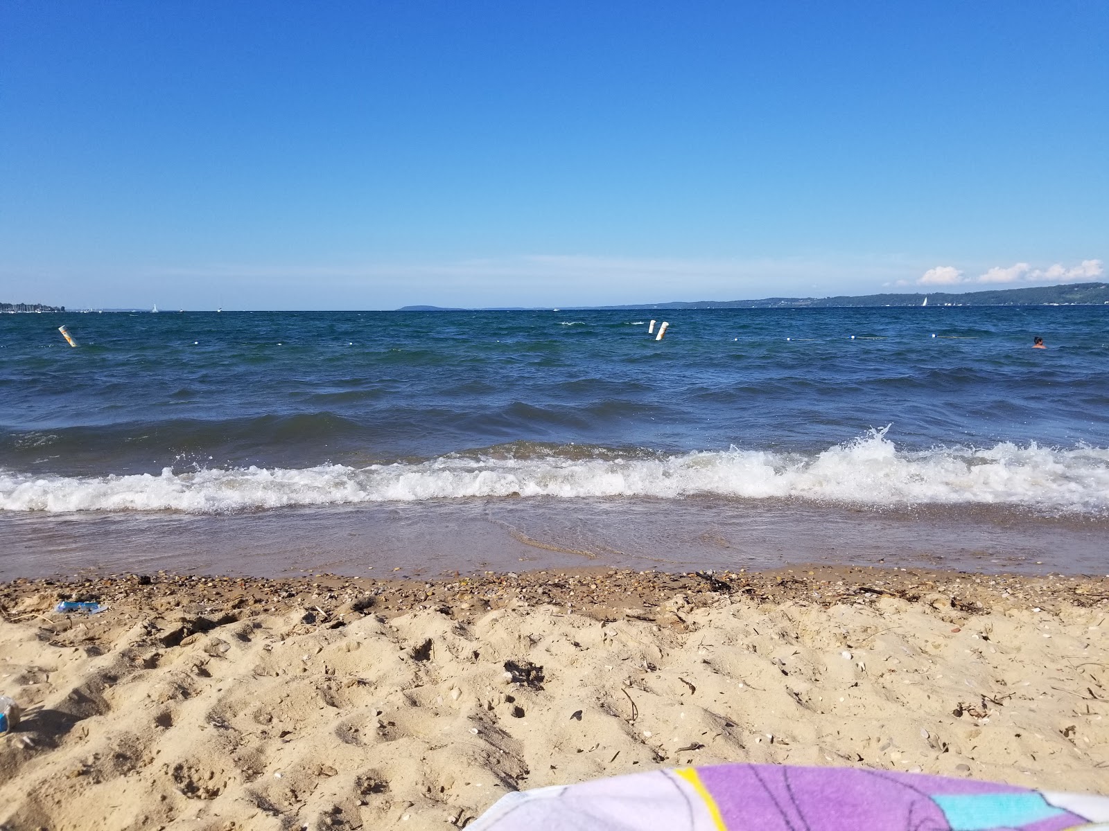 Foto de West End Beach área de comodidades