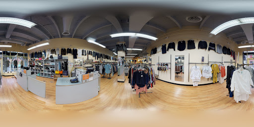 Used Clothing Store «Crossroads Trading Co.», reviews and photos, 128 NW 23rd Ave, Portland, OR 97210, USA