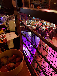 Photo n°59 de La Grange - Billy Bob's Country Western Saloon à Chessy ()