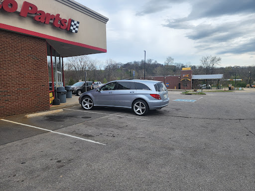 Auto Parts Store «Advance Auto Parts», reviews and photos, 5737 Temple Rd, Nashville, TN 37221, USA