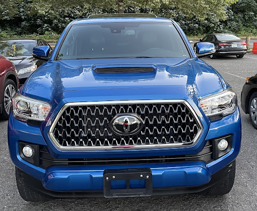 Used Car Dealer «Mudarri Motorsports Co», reviews and photos, 13131 NE 124th Street, Kirkland, WA 98034, USA