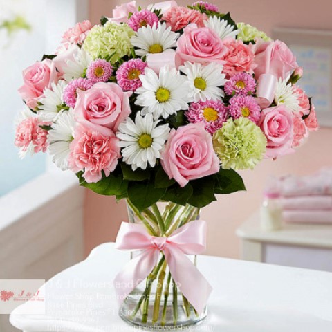 Florist «J & J Flowers and Gifts Shop», reviews and photos, 8366 Pines Blvd, Pembroke Pines, FL 33024, USA