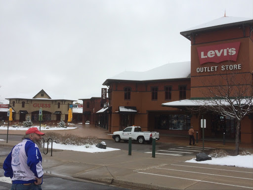 Outlet Store «Express Factory Outlet», reviews and photos, 5050 Factory Shops Blvd, Castle Rock, CO 80108, USA