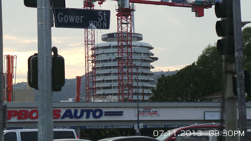 Auto Parts Store «Pep Boys Auto Parts & Service», reviews and photos, 6125 Hollywood Blvd, Hollywood, CA 90028, USA