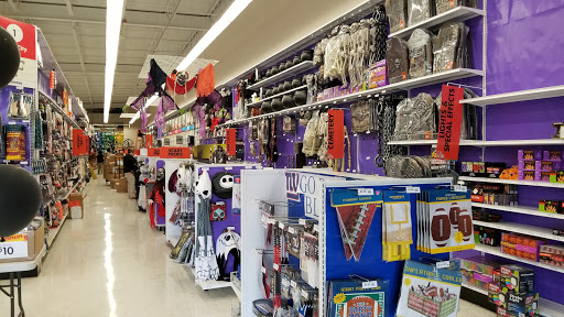 Party Store «Party City», reviews and photos, 2309 N Triphammer Rd, Ithaca, NY 14850, USA