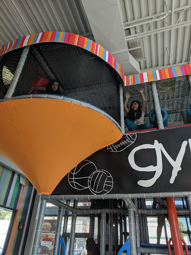 Shopping Mall «R.K. Centre», reviews and photos, 201 Boston Post Rd W, Marlborough, MA 01752, USA