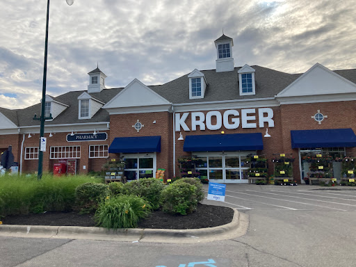 Grocery Store «Kroger», reviews and photos, 5161 Hampsted Village Center Way, New Albany, OH 43054, USA
