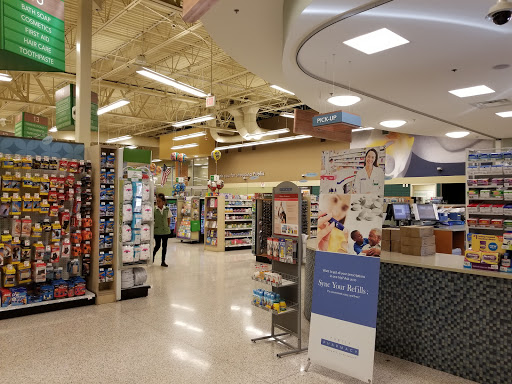 Supermarket «Publix Super Market at Caladesi Shopping Center», reviews and photos, 902 Curlew Rd, Dunedin, FL 34698, USA