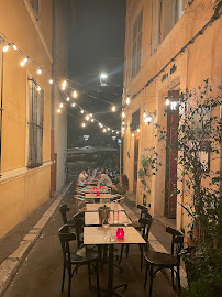 Atmosphère du Restaurant de tapas Cote Rue à Marseille - n°2