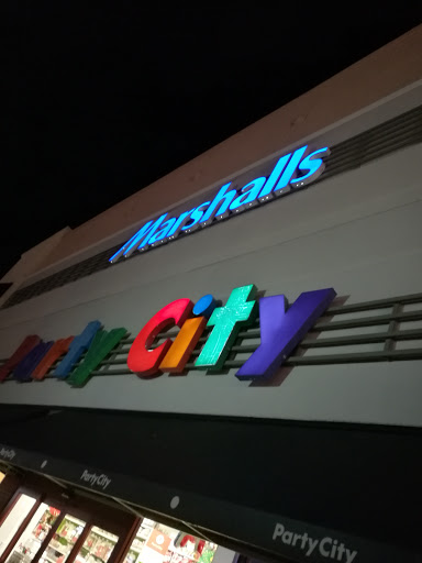 Shopping Mall «Ridgeway Shopping Center», reviews and photos, 2233 Summer St, Stamford, CT 06905, USA