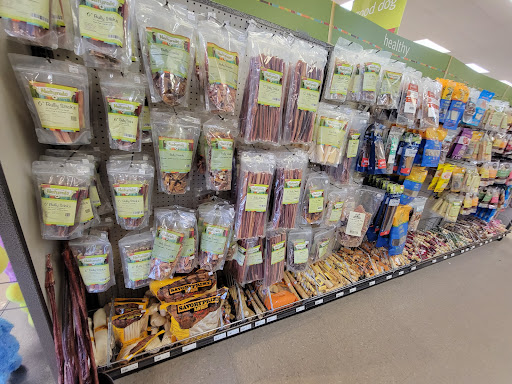 Pet Supply Store «PetPeople», reviews and photos, 4631 Everhard Rd NW, Canton, OH 44718, USA