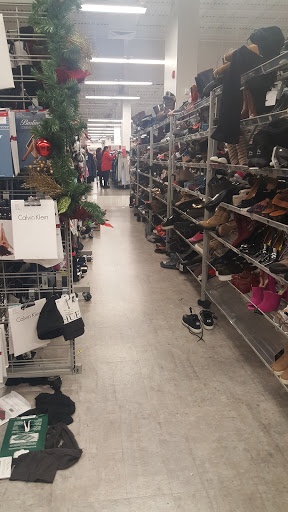 Clothing Store «Burlington Coat Factory», reviews and photos, 989 US-1, North Brunswick Township, NJ 08902, USA