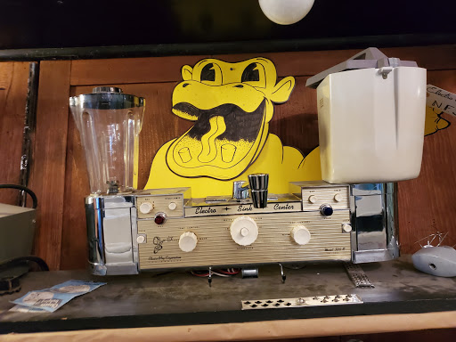 Hardware Store «Hippo Hardware & Trading Co», reviews and photos, 1040 E Burnside St, Portland, OR 97214, USA