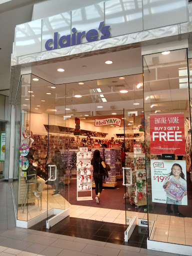 Claire's