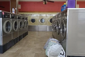 D & B Laundromat image