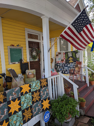 Las Colchas, 110 Ogden St, San Antonio, TX 78212, USA, 