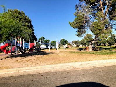 Photo 1 de Harriet Johnson Park from All