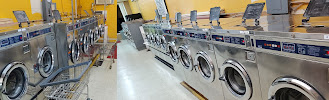 Wash Line Coin-Op Laundromat - Photo 2 - Car repair in Bath, PA, Allentown