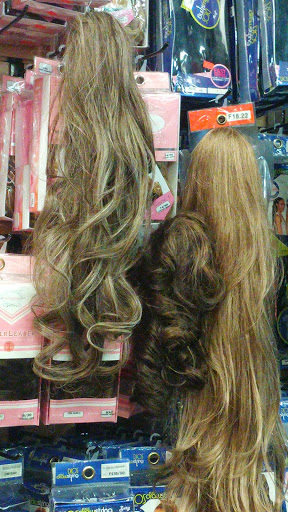 Beauty Supply Store «Mid-K Beauty Supply», reviews and photos, 5408 NE M L King Blvd, Portland, OR 97211, USA