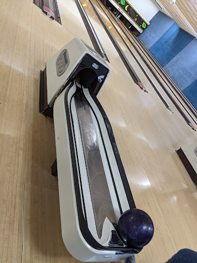 Bowling Alley «Wood Dale Bowl», reviews and photos, 155 E Irving Park Rd, Wood Dale, IL 60191, USA