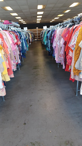 Thrift Store «The Hope Chest Thrift Store», reviews and photos, 6112 Pacific Ave, Stockton, CA 95207, USA