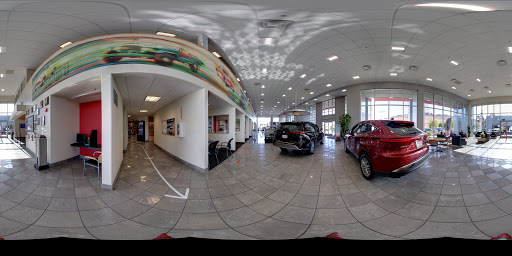 Toyota Dealer «Toyota Vallejo», reviews and photos, 201 Auto Mall Pkwy, Vallejo, CA 94591, USA