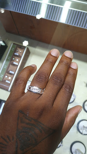 Jewelry Store «Diamonds & Co», reviews and photos, 141 Towne Center Cir, Sanford, FL 32771, USA