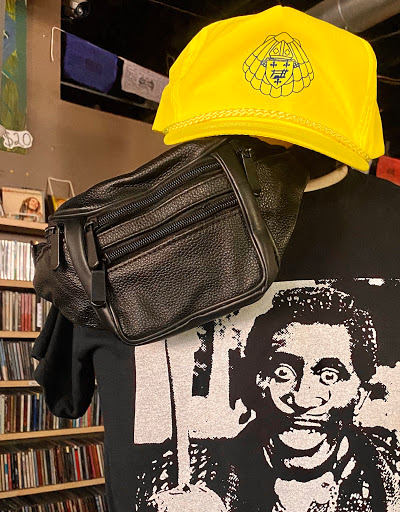 Thrift Store «Fat Rabbit Thrift & Vintage», reviews and photos, 1000 E Oak St, Louisville, KY 40204, USA