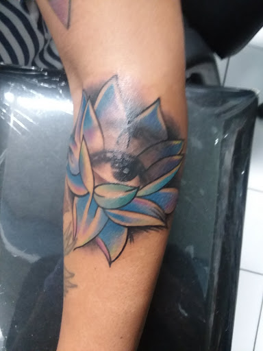 Explore mortal kombat tattoo ideas, creative tattoo ideas in Van Nuys, available at Needle Pushers