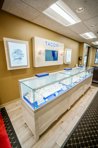 Jewelry Store «Royal Jewelers», reviews and photos, 73 Broadway N, Fargo, ND 58102, USA