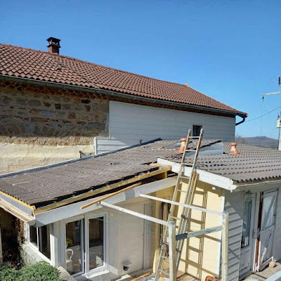 Couvreur Brive-la-Gaillarde Corrèze 19 Ussac Périgueux Souillac Robin Lagrenée à Ussac