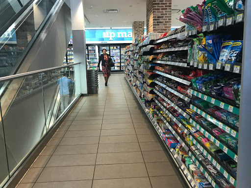 Convenience Store «Walgreens», reviews and photos, 801 7th St NW, Washington, DC 20001, USA