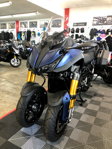 Yamaha Motorcycle Dealer «Pasadena Yamaha», reviews and photos, 2650 E Colorado Blvd, Pasadena, CA 91107, USA