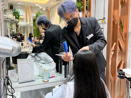 INSTYLE SALON MBK