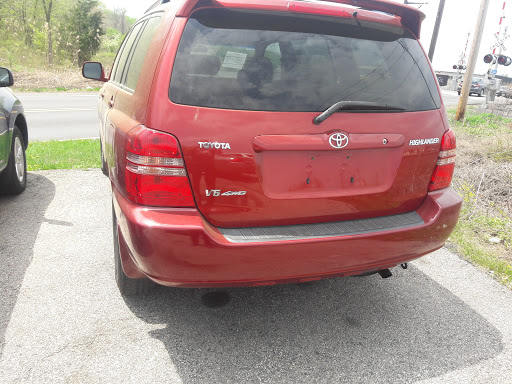 Used Car Dealer «Specialty Cars of Bucks County», reviews and photos, 901 County Line Rd, Huntingdon Valley, PA 19006, USA