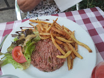 Steak tartare du Restaurant Brasserie Pizzeria La Villa à Andernos-les-Bains - n°5