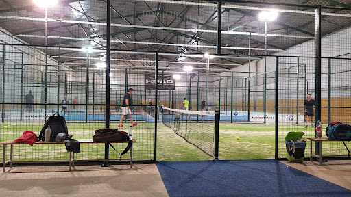 Pádel indoor Huelva Puerto