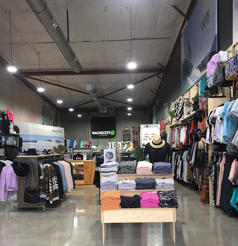 Reviews of Backdoor in Whanganui - Clothing store