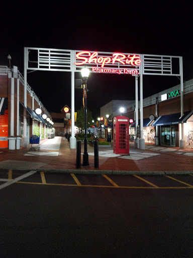 Shopping Mall «Plainview Shopping Center», reviews and photos, 381 S Oyster Bay Rd, Plainview, NY 11803, USA