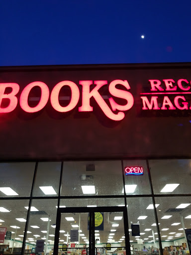 Book Store «Half Price Books», reviews and photos, 900 Bugg Ln, San Marcos, TX 78666, USA