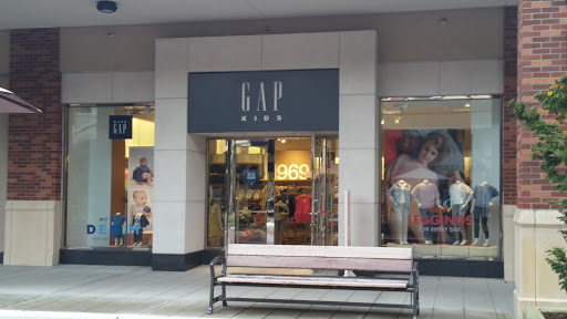 Clothing Store «Gap», reviews and photos, 7430 164th Ave NE, Redmond, WA 98052, USA