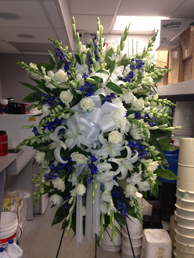 Florist «Crystal Florist & Greenhouse», reviews and photos, 317 Ridge Rd, North Arlington, NJ 07031, USA