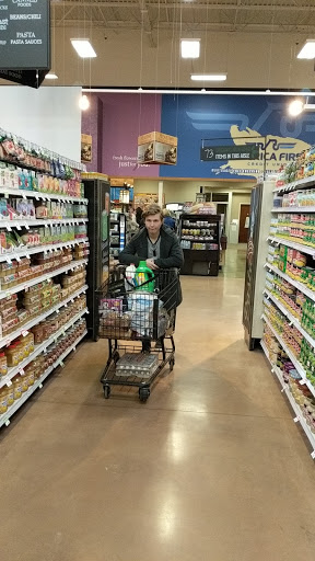 Grocery Store «Harmons Grocery», reviews and photos, 200 Station Pkwy, Farmington, UT 84025, USA